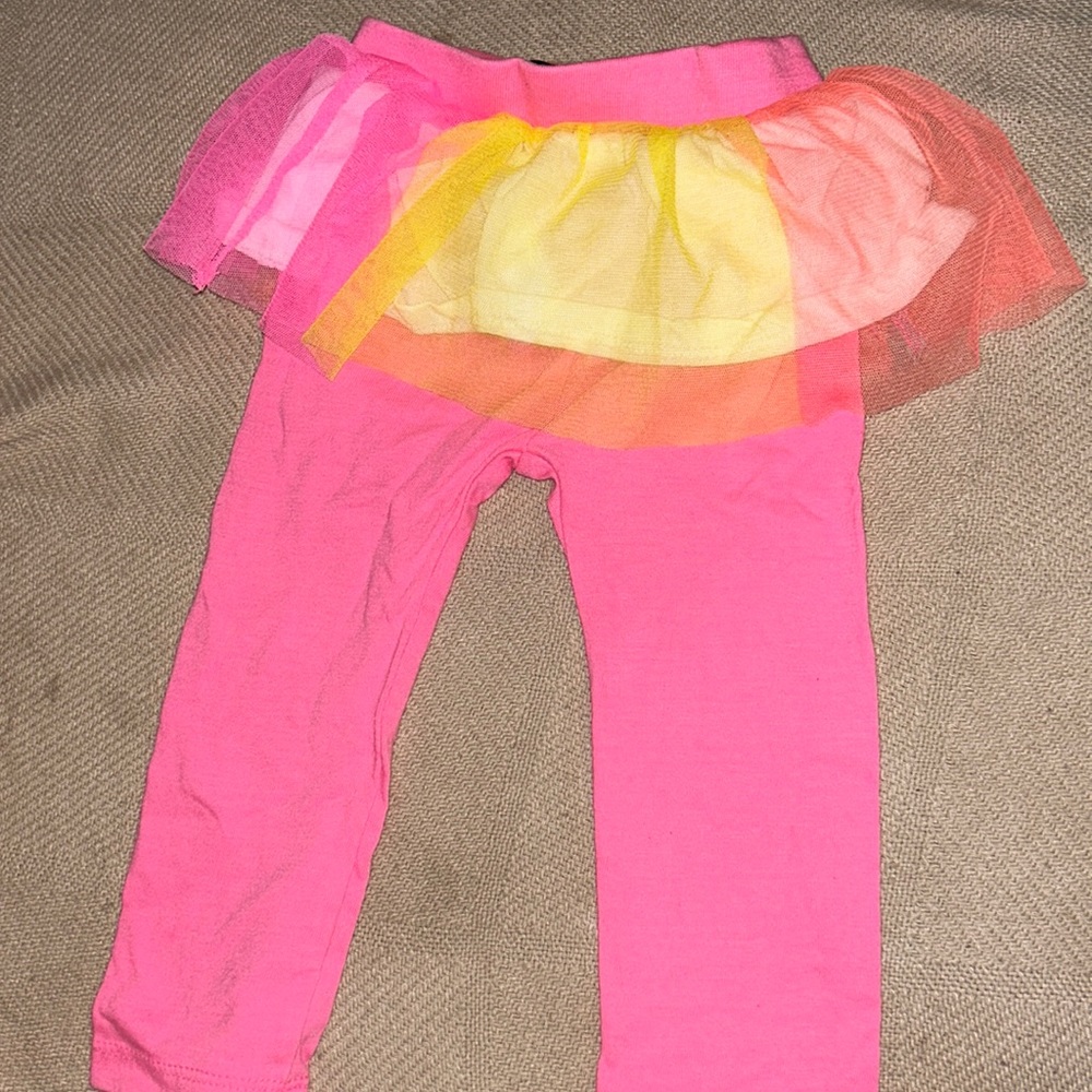 Skirt with leggings